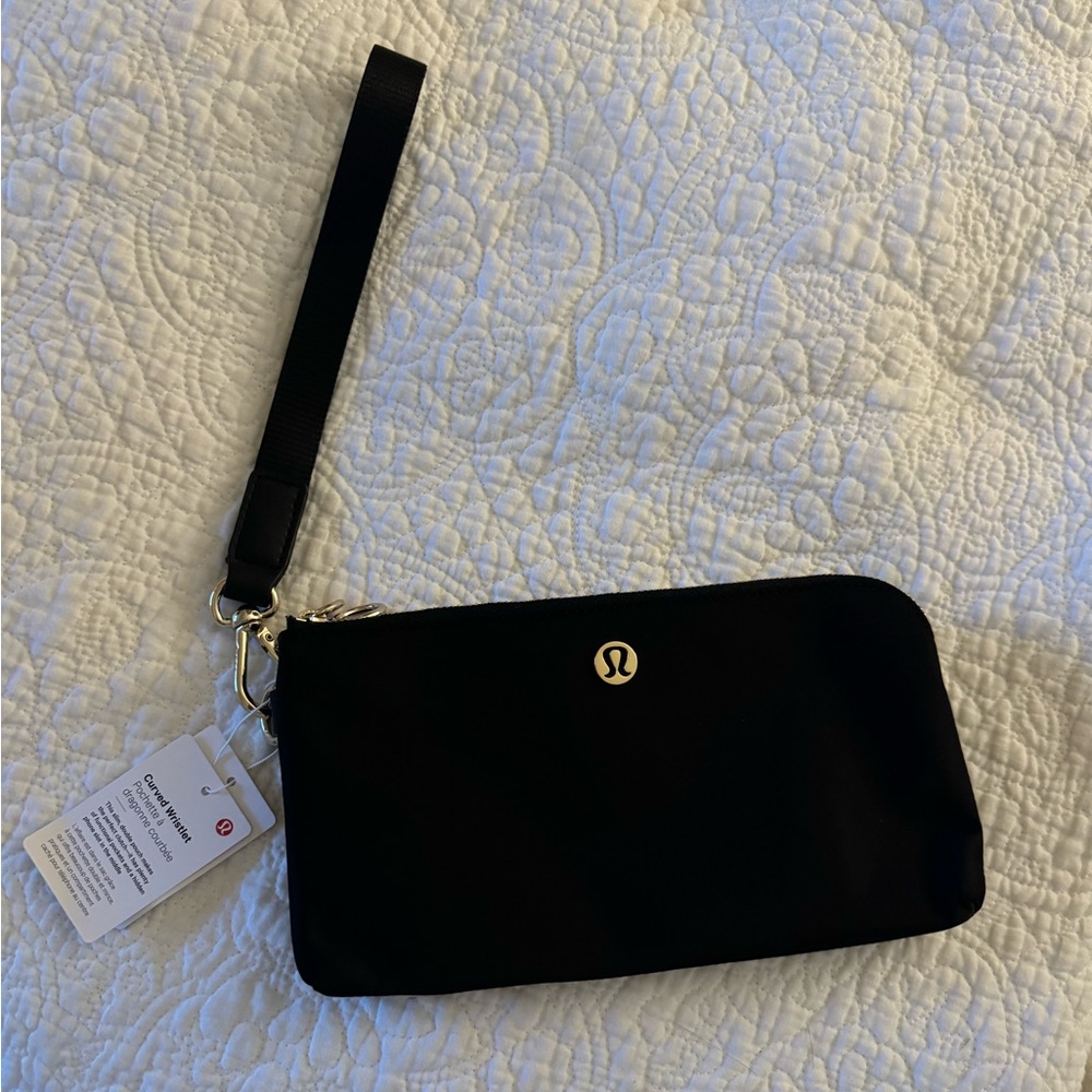 Lululemon Curved Wristlet Pochette